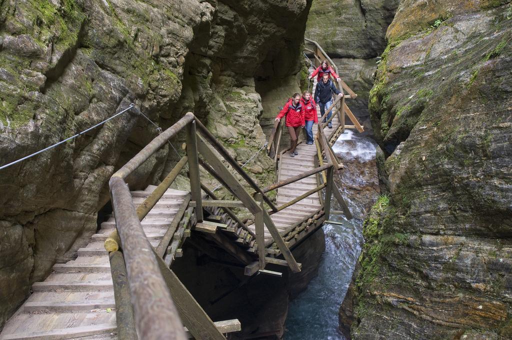 Appartementhaus Sporthotel Moelltal ฟลาทอาค ภายนอก รูปภาพ